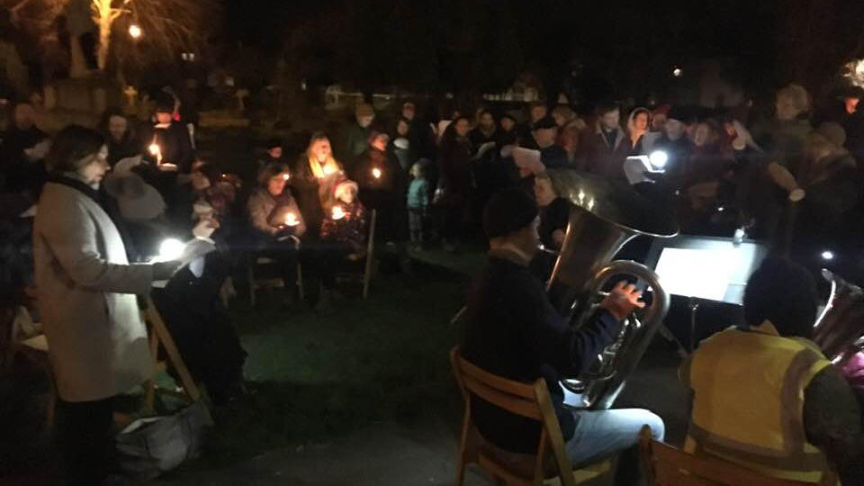 Carols in the Churchyard City of Oxford Silver Band